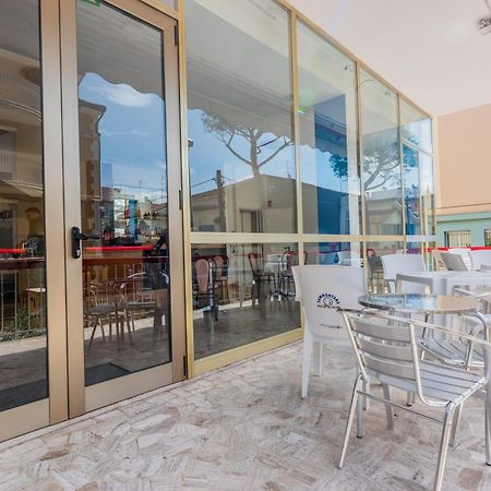 Hotel Serafini Rimini Exterior photo