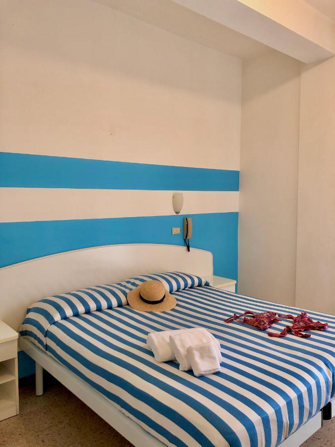 Hotel Serafini Rimini Exterior photo