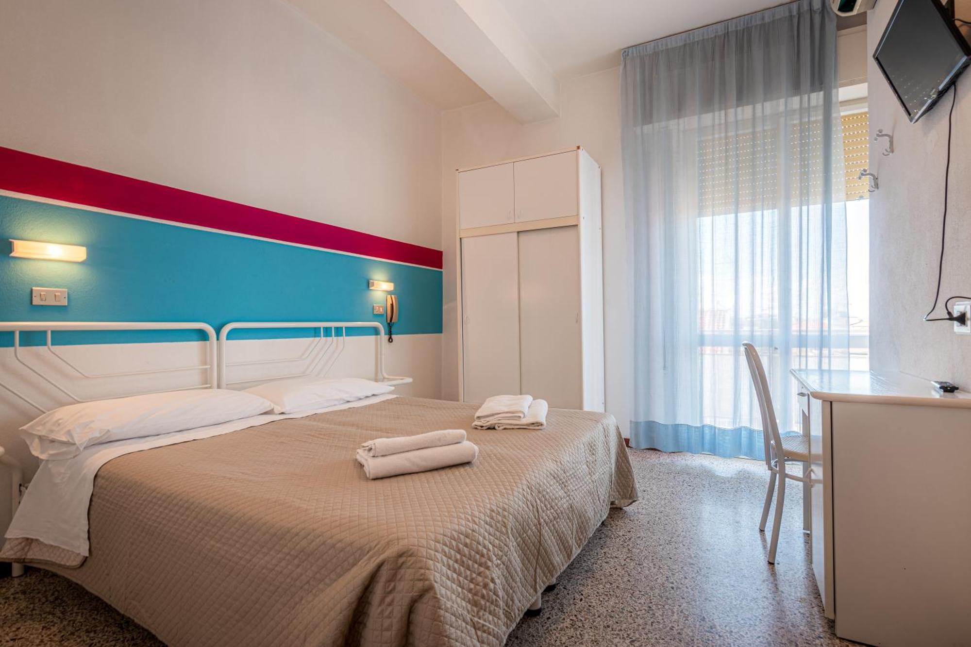 Hotel Serafini Rimini Exterior photo